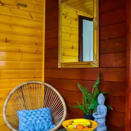 Holiday home Victoria House Perucac
